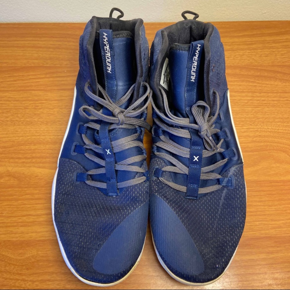 Nike Hyperdunk - image 4